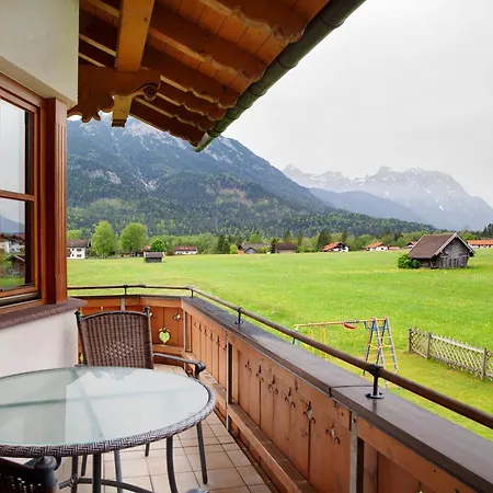 Bergkulisse * Wallgau
